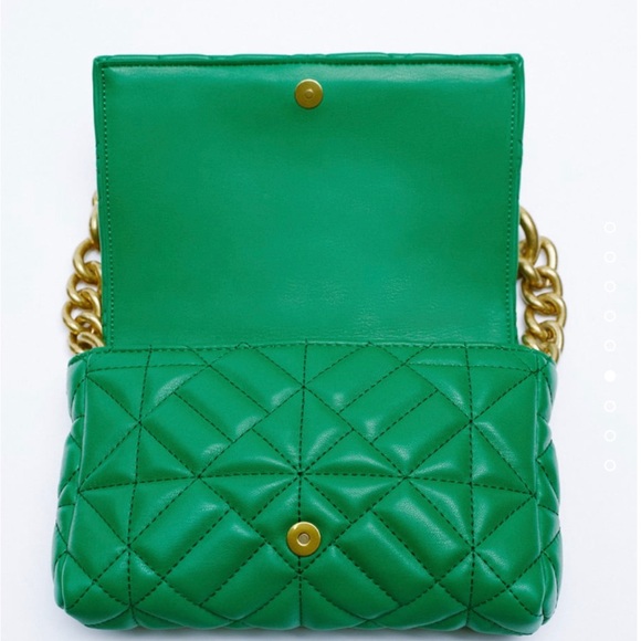 Zara 💚💚💚Green Quilted Chain Strap Shoulder Bag NWT - Picture 5 of 10